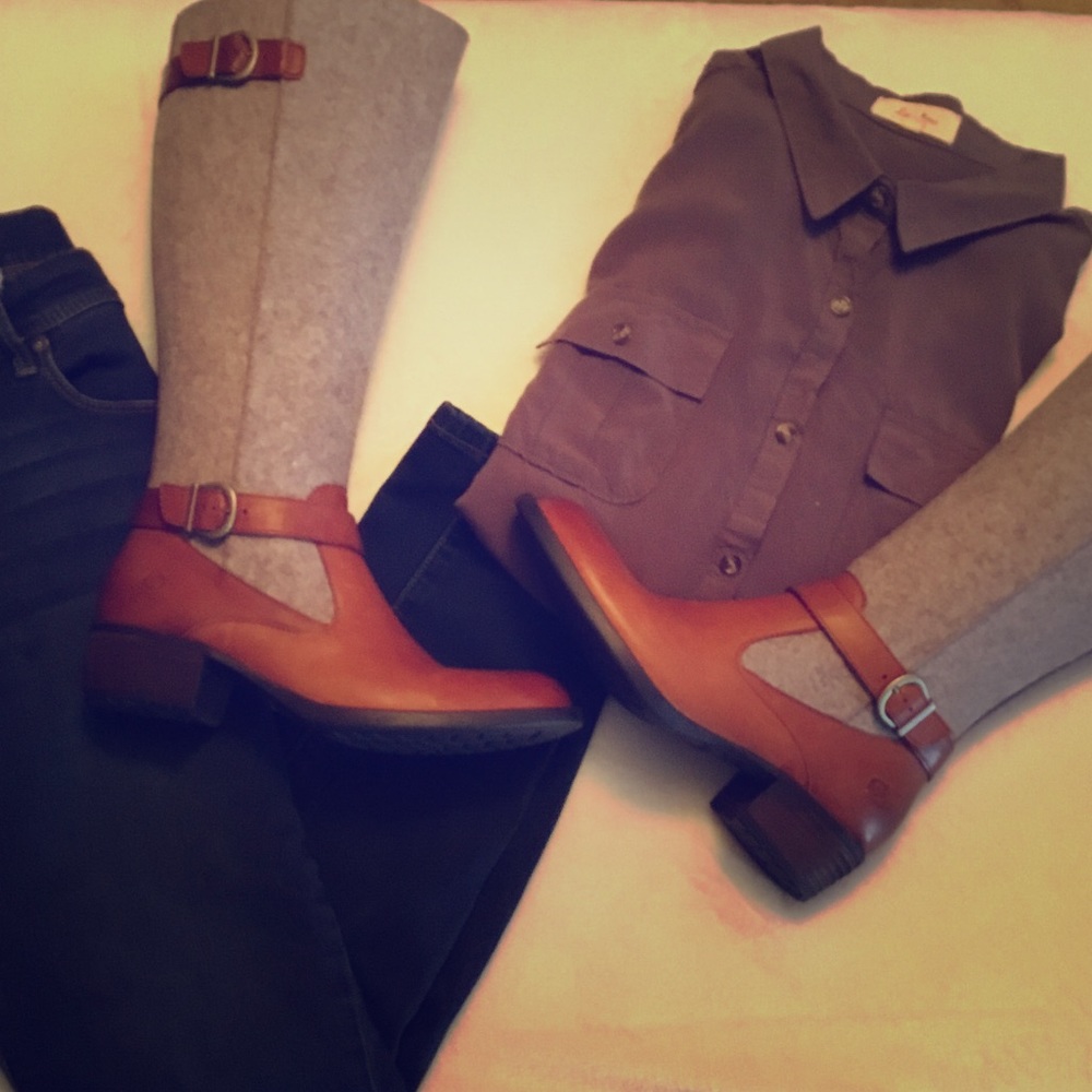 Born Oswego Boots